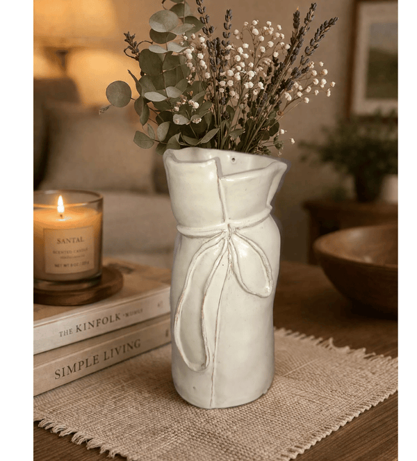 Ribbon vase